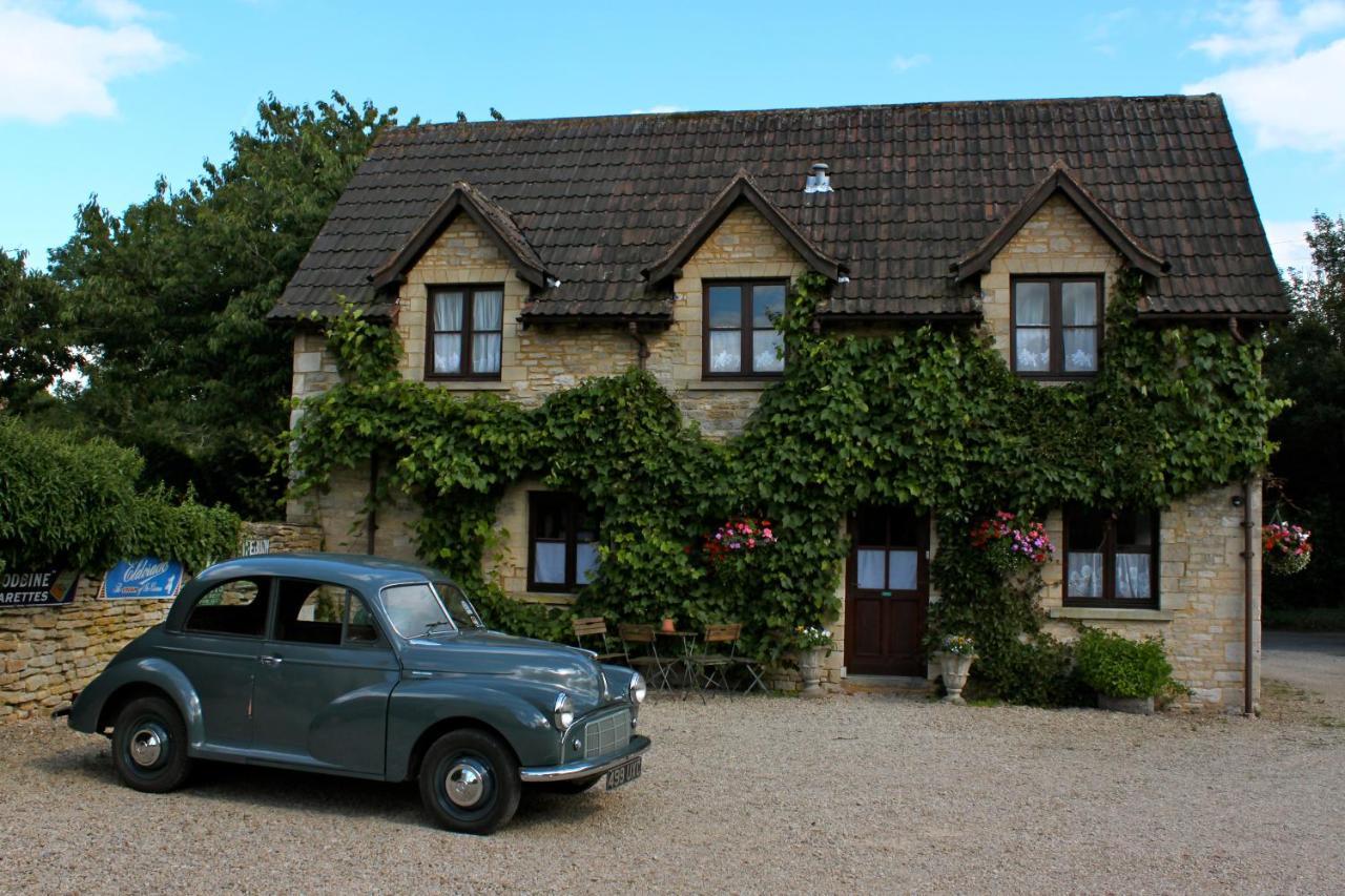 Fosse Farmhouse Holiday Cottages Chippenham (Wiltshire) Exterior foto