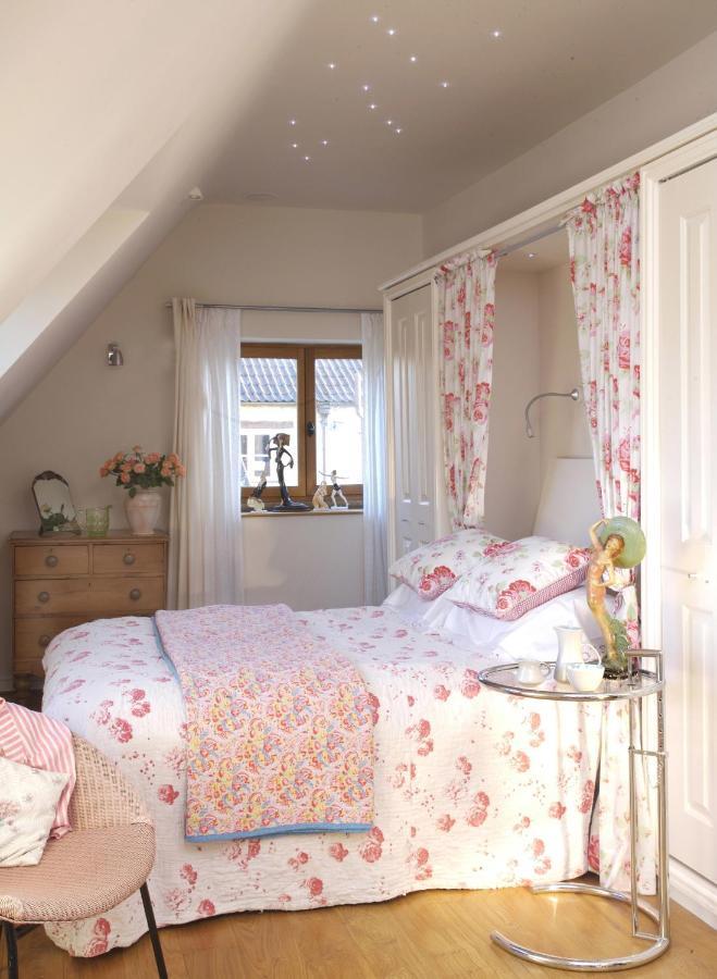 Fosse Farmhouse Holiday Cottages Chippenham (Wiltshire) Exterior foto