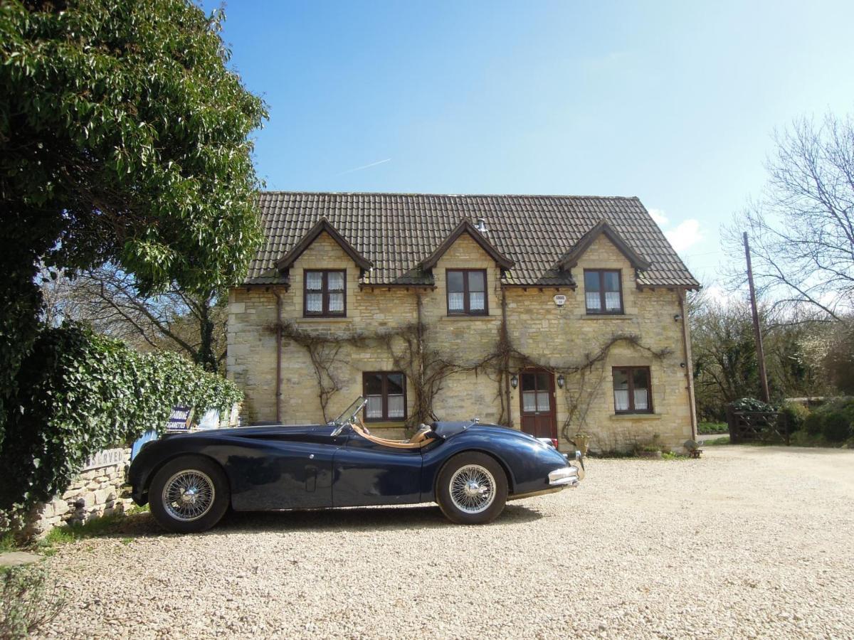 Fosse Farmhouse Holiday Cottages Chippenham (Wiltshire) Exterior foto